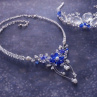 Autorský  náhrdelník s modrými květy – ručně vyráběný šperk