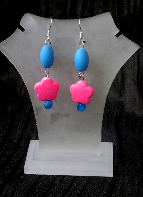 Modro-růžové náušky s kytičkou