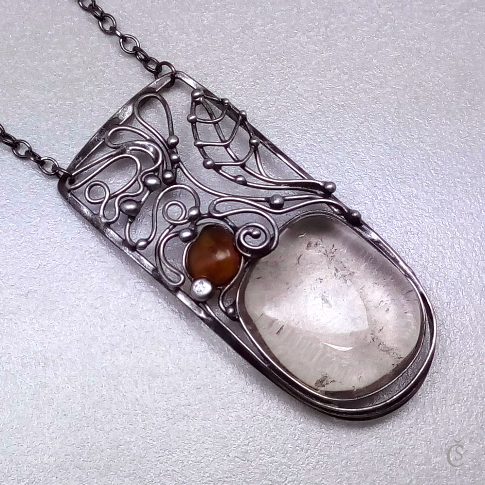 List - Záhněda, Jantar