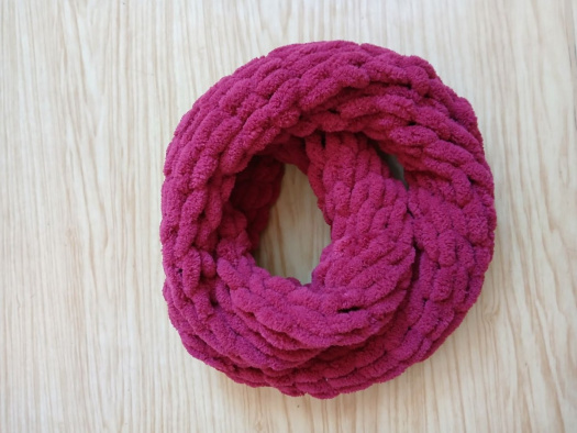 Měkký pletený nákrčník puffy - (bordo)
