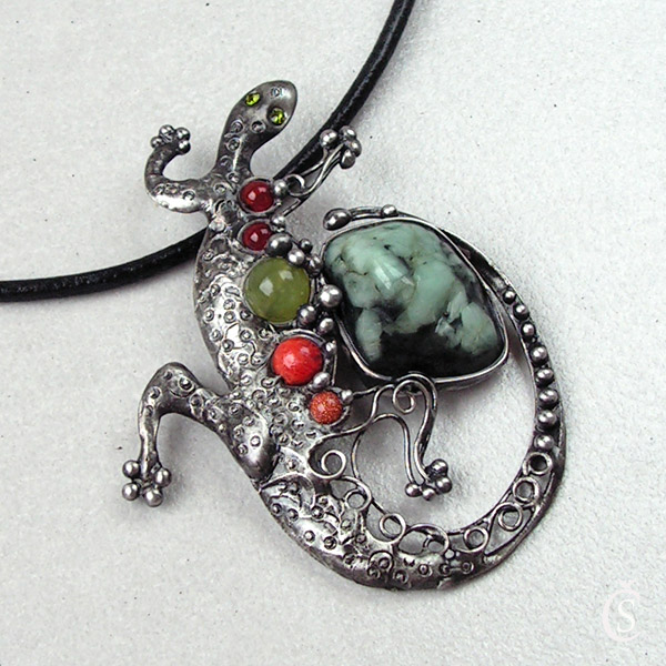 Ještěrka na výletě - Smaragd, směs minerálů