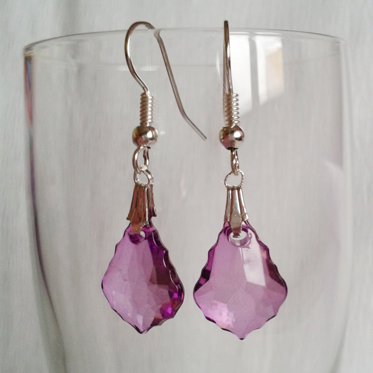 SLEVA - Náušnice Falešné baroko - fialové (399)