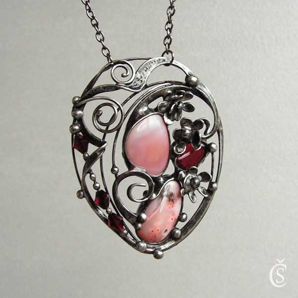 Silkvia - Achát, Granát