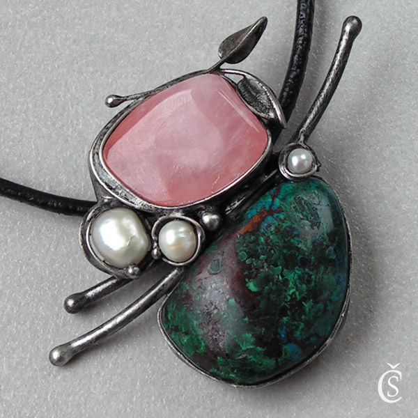 Letmo - Růženín, Chryzokol, perla