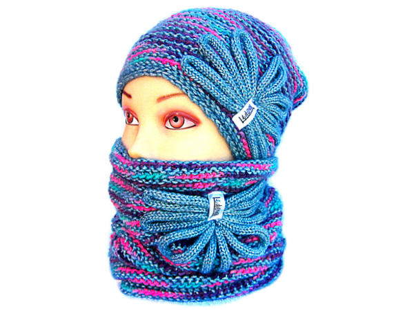 SOUPRAVA ČEPICE A NÁKRČNÍKU S APLIKACÍ - merino