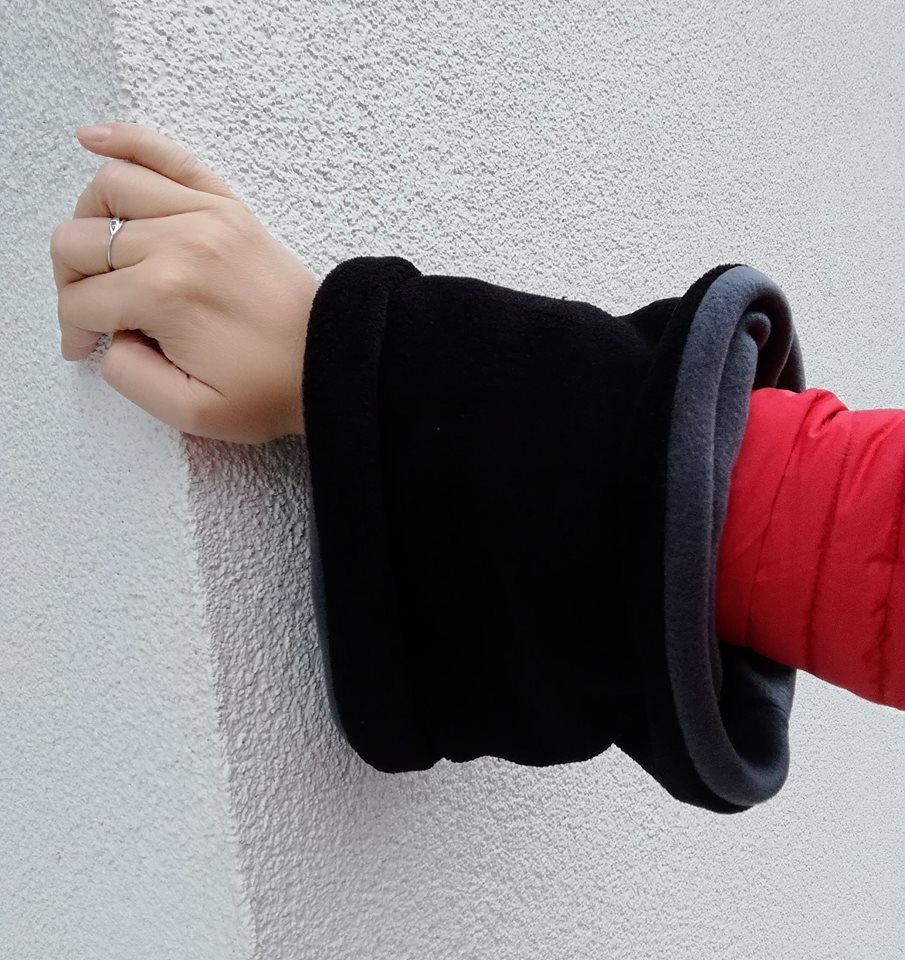 nákrčník ,tunel černý šedý