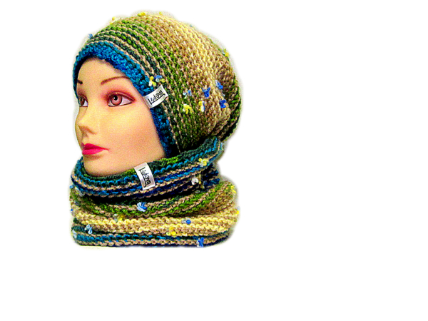 SOUPRAVA ČEPICE A NÁKRČNÍKU S NOPÍKAMA