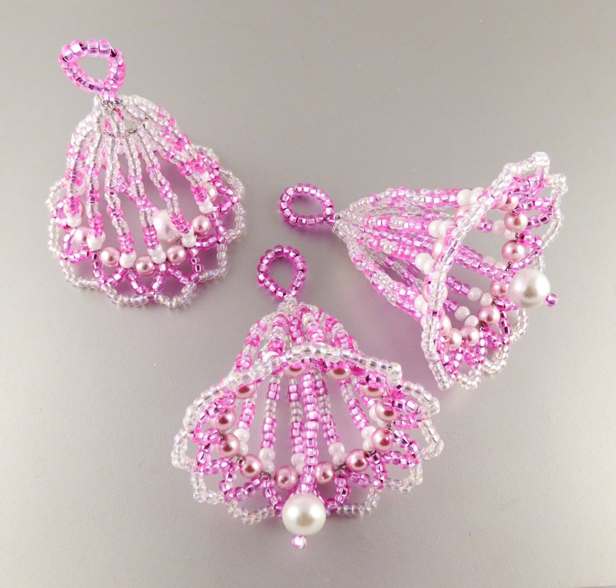 Korálkové ozdobičky - zvoneček