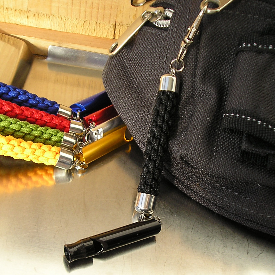 Florijánkova píšťalka černá