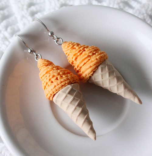 točená broskvová zmrzlina