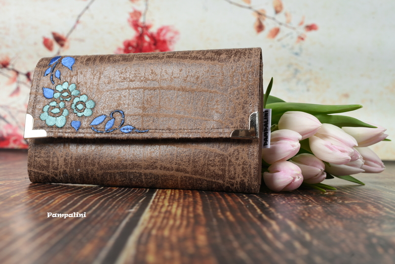 Peněženka větší z imitace kůže - Květinky