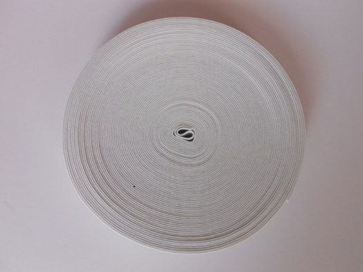 Pruženka hladká šířka 4 cm