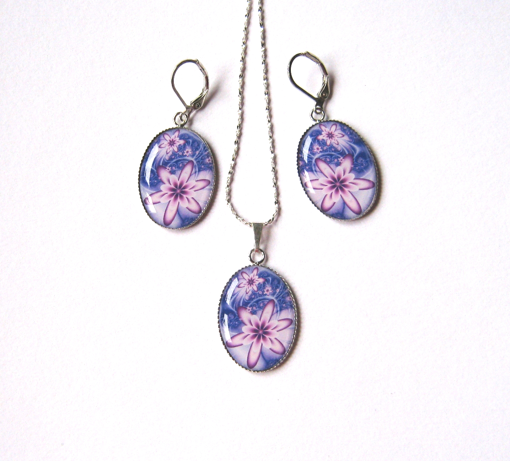 Z nebe padají hvězdy nebo květiny?