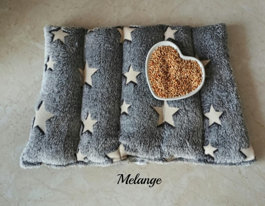 Prosový polštářek -hvězdy