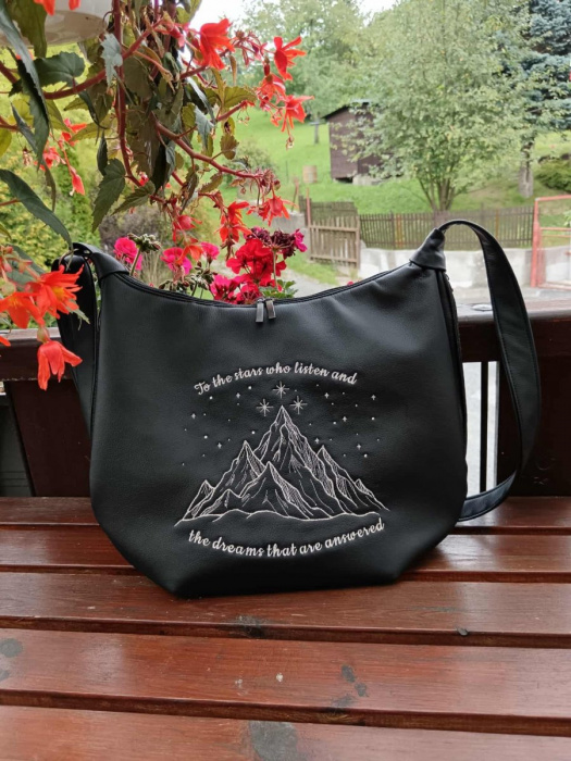 Vyšívaná Anabell - To the stars....