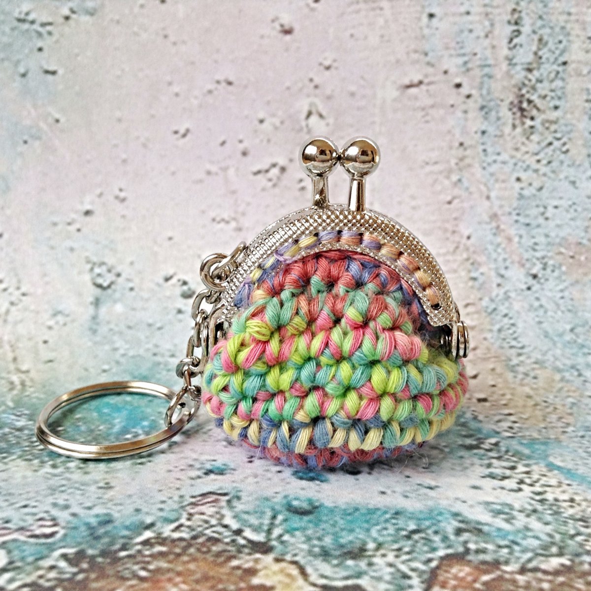 Christelle - háčkovaná mini peněženka