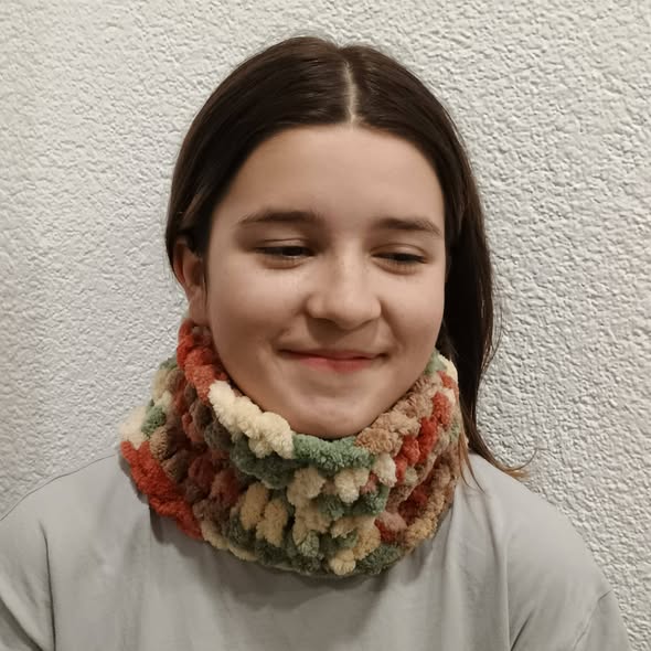 Dětský nákrčník puffy