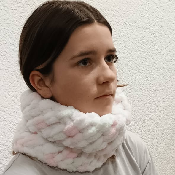 Nákrčník žinylkový