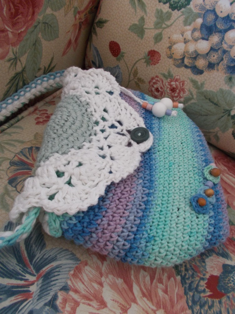 Taštička... Mořská pěna