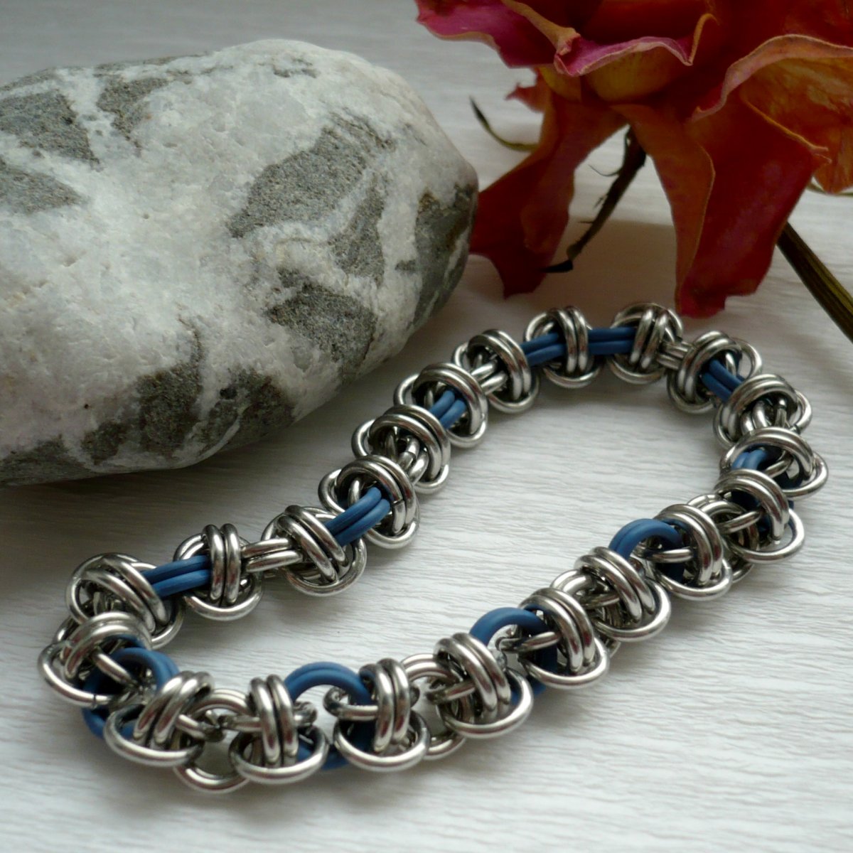 Pružný uzlík blue & silver