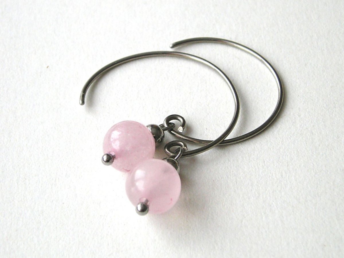 Náušnice z růženínu..chirurg. ocel