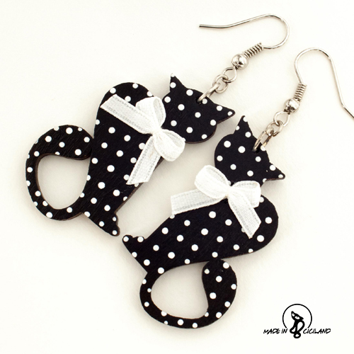 Kočičí náušnice black&white