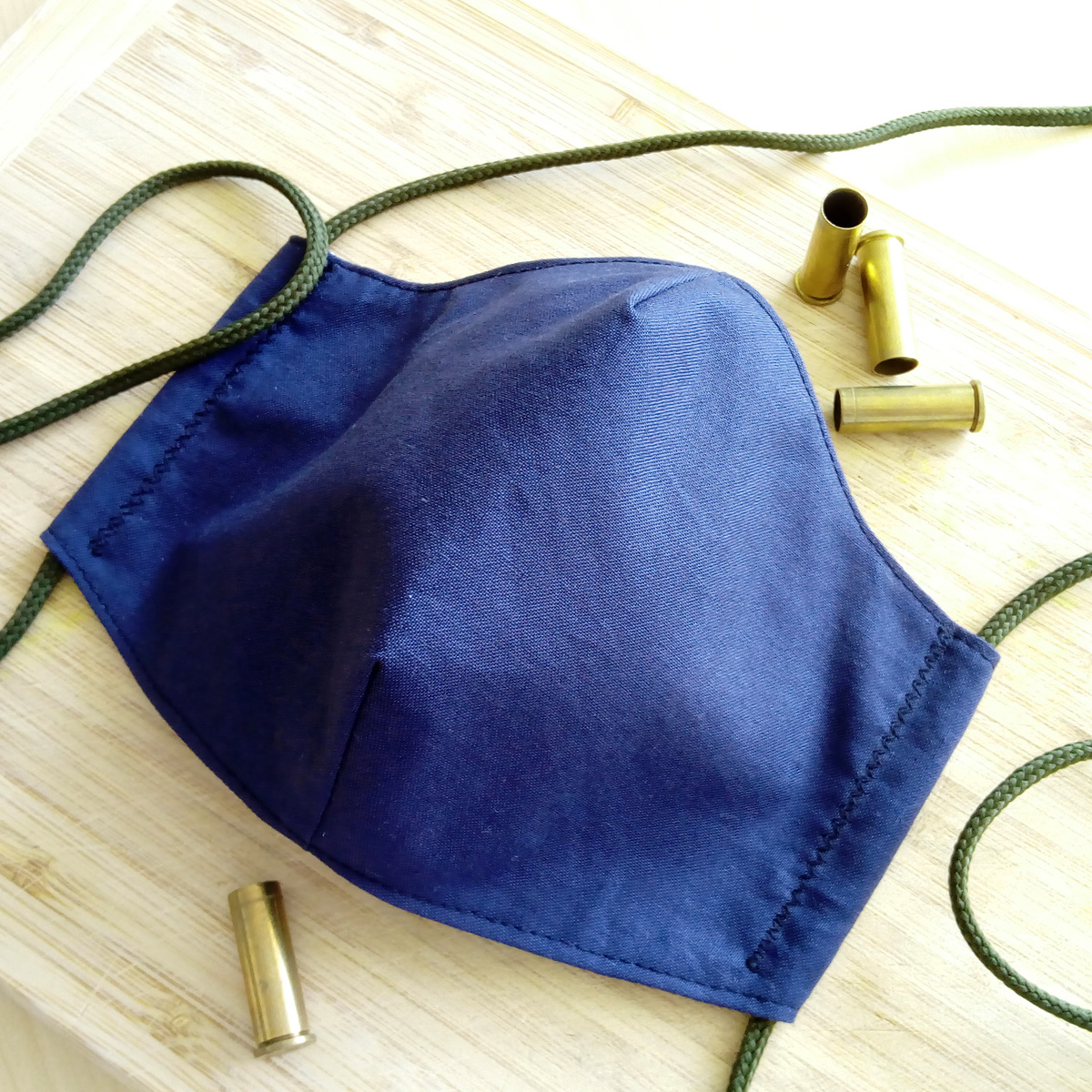 Tmavě modrá rouška