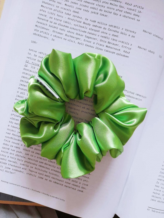 M Gumička saténová 