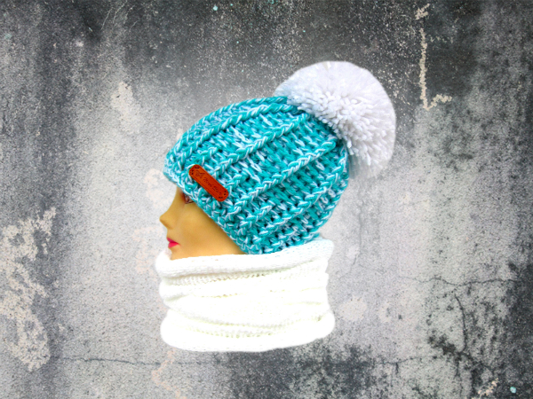 Souprava kulíšku a nákrčníku 1466