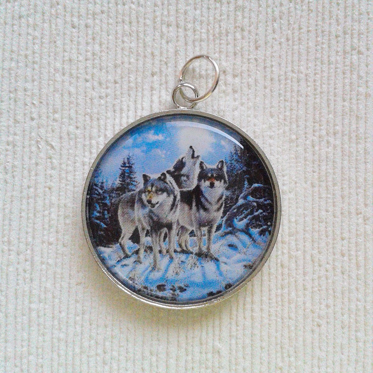 Přívěsek Vlci (701)