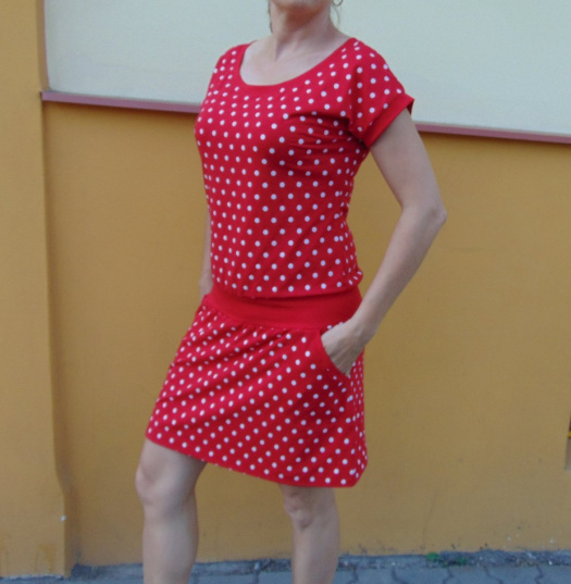 Šaty červenobílý puntík S -  XXL