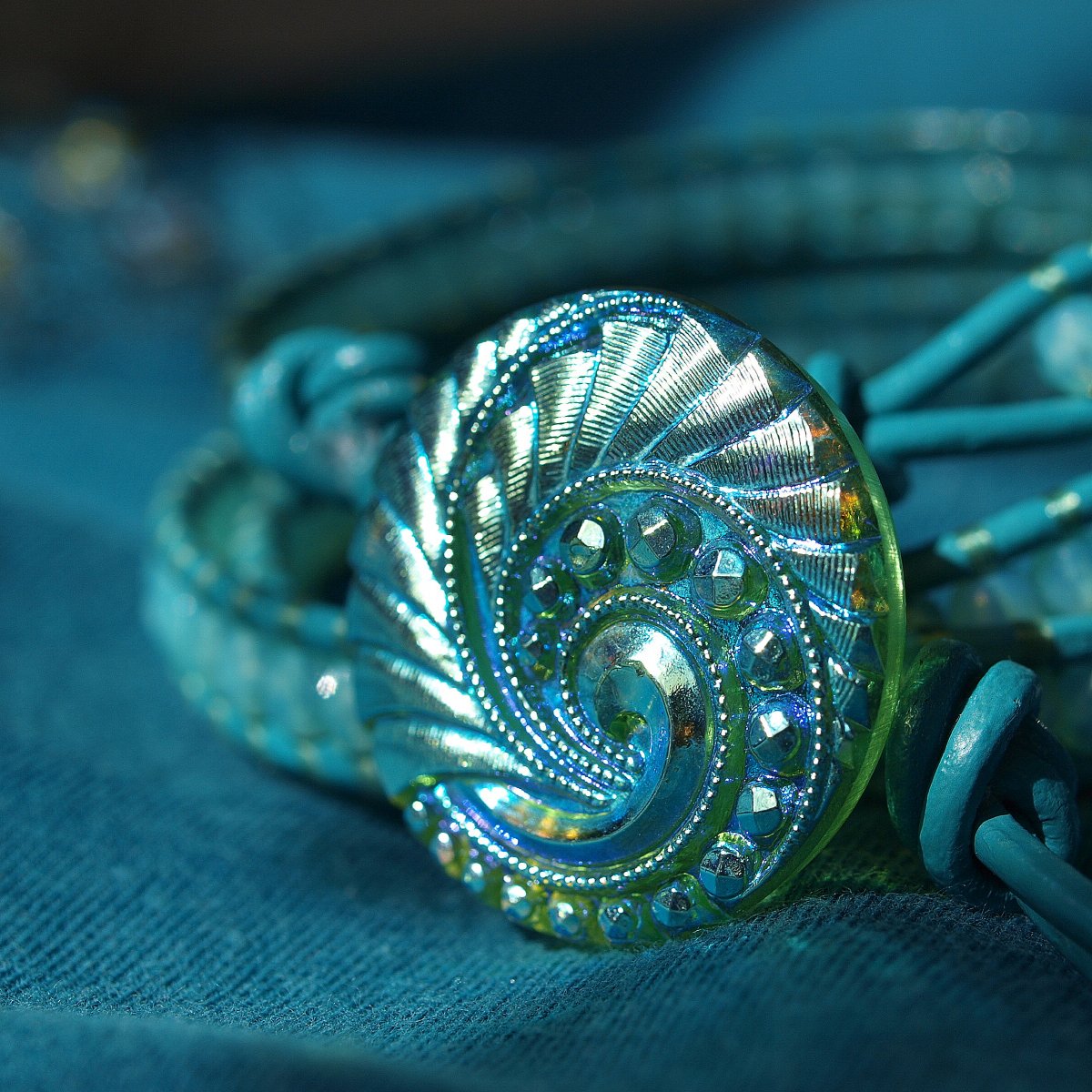 Náramek - Mentolový