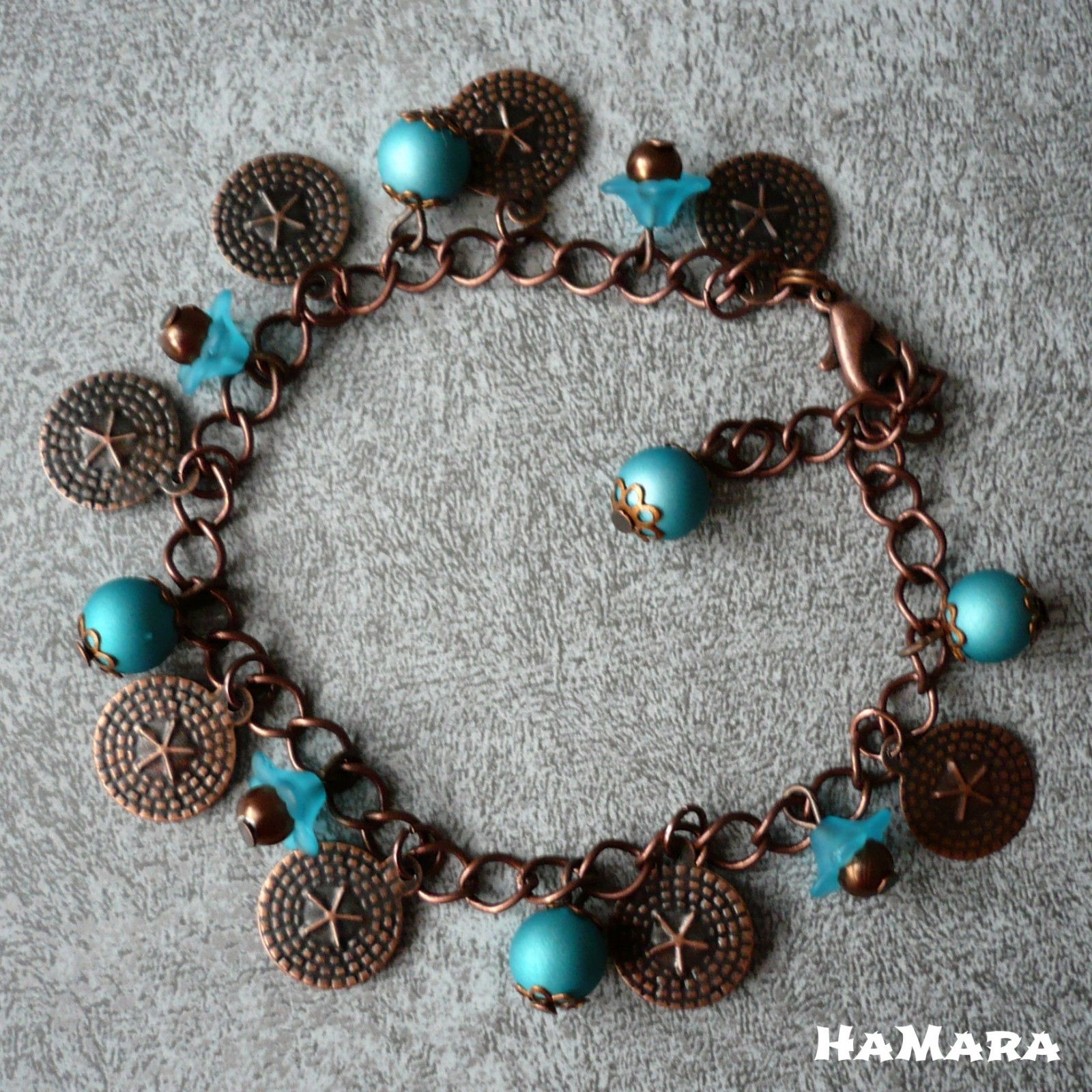 Penízkový cinkací náramek