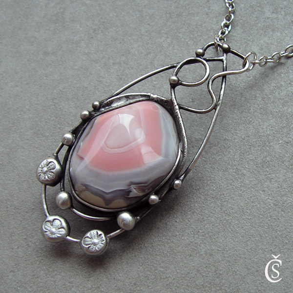 Růžovím - Achát Botswana