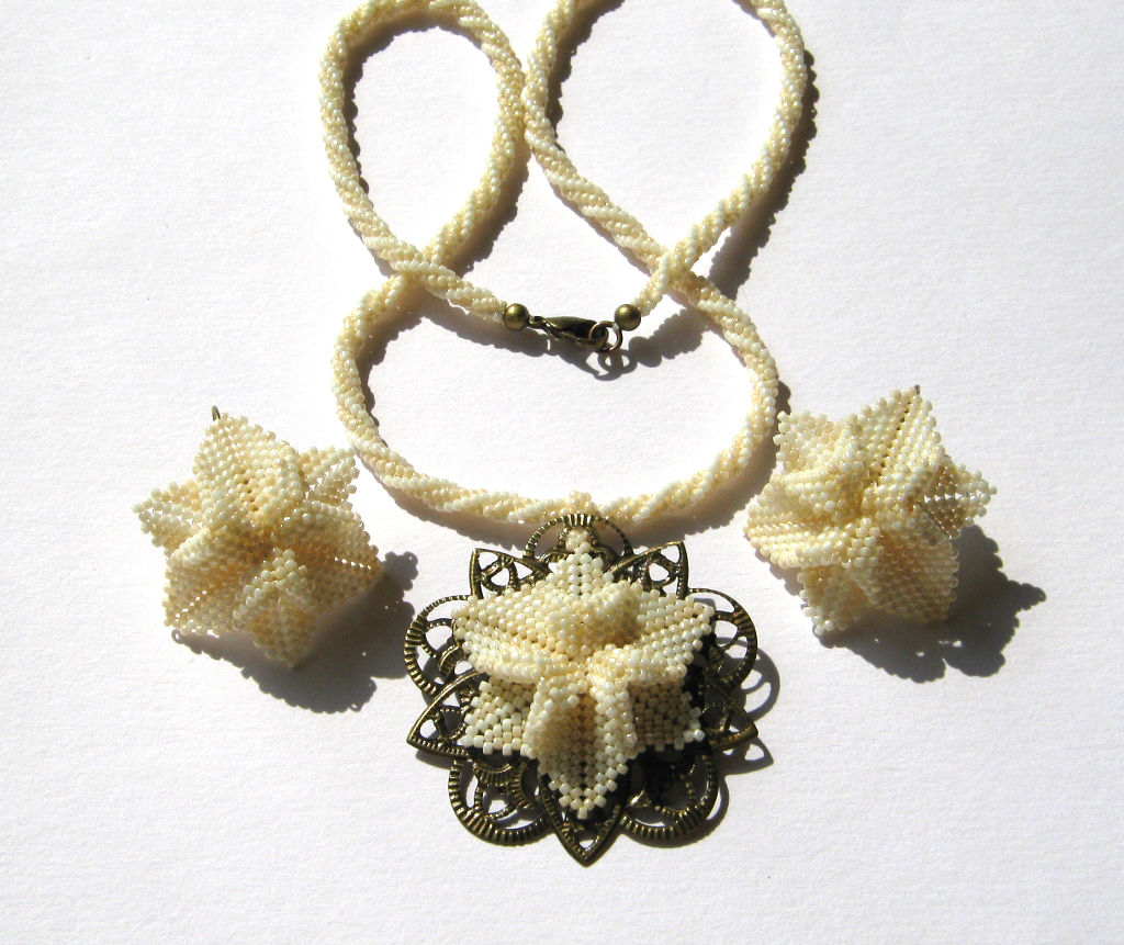 Smetanová souprava z TOHO rokajlu.