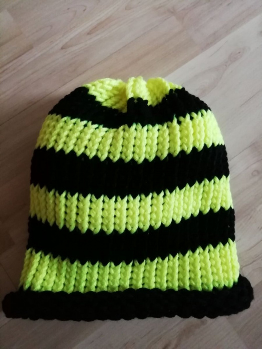 Pletená čepice 2v1 (černá a neonově žlutá