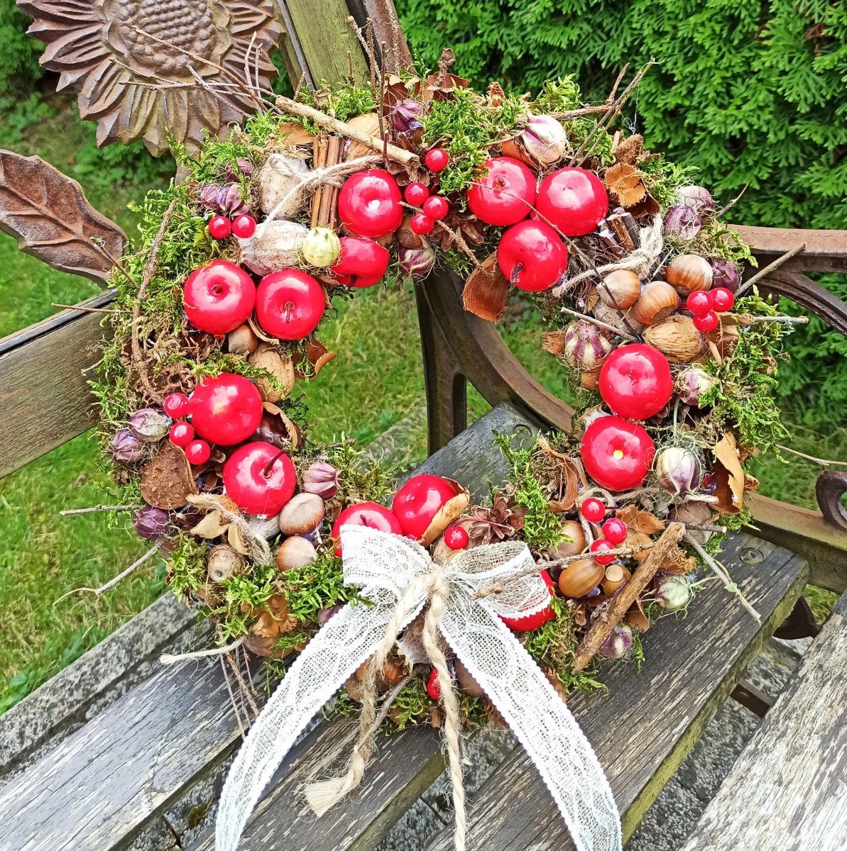 Věnec podzimní s jablky