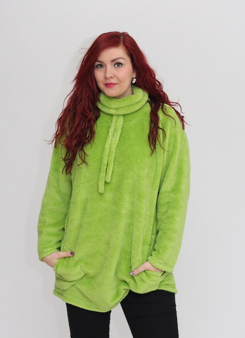 Volný fleesový rolák 