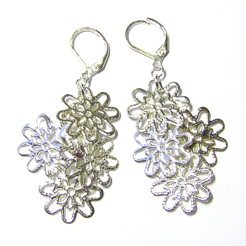 Stříbrné kytičky