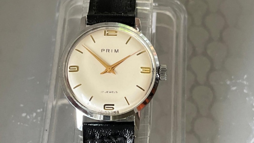 Hodinky Prim z roku 1966 - elegantní náramkové hodinky