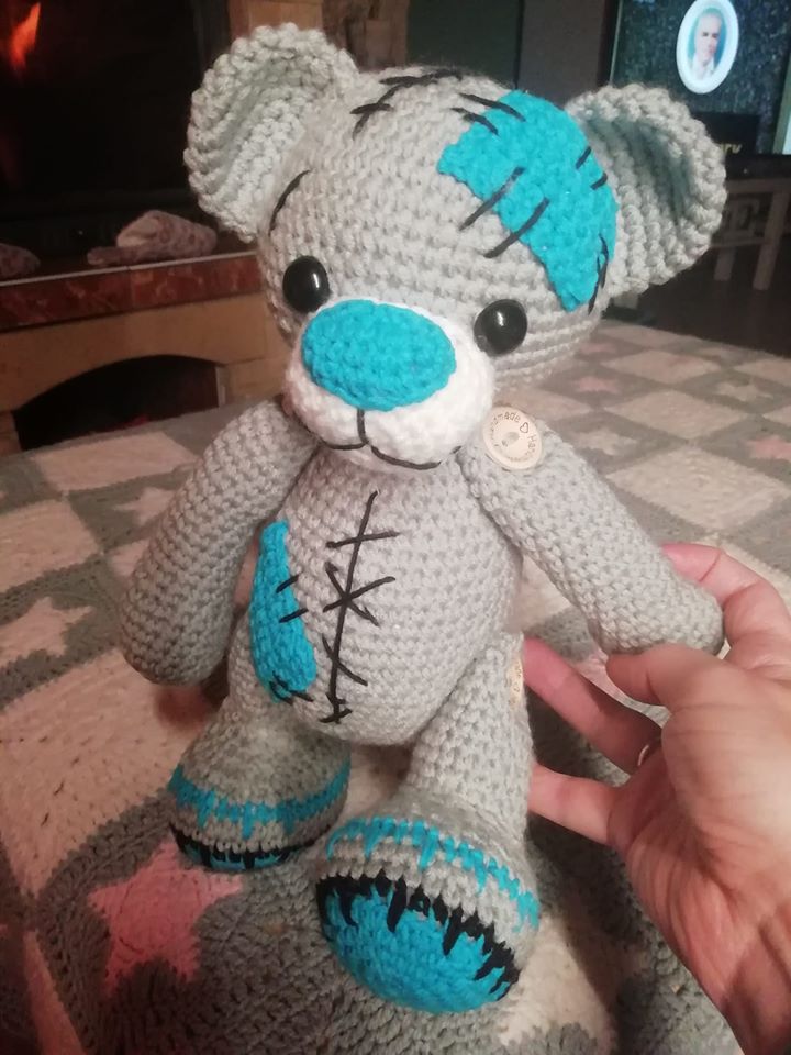 Háčkovaný medvídek