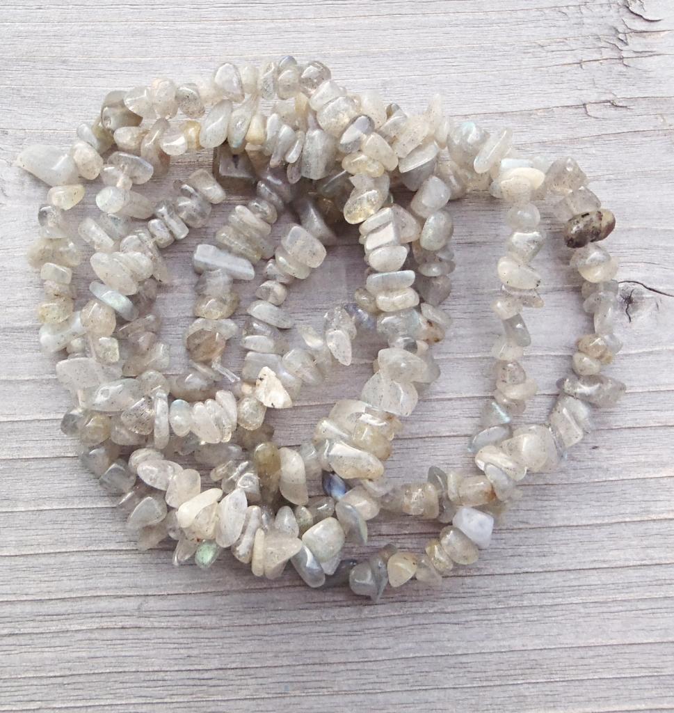 labradorit zlomky návlek