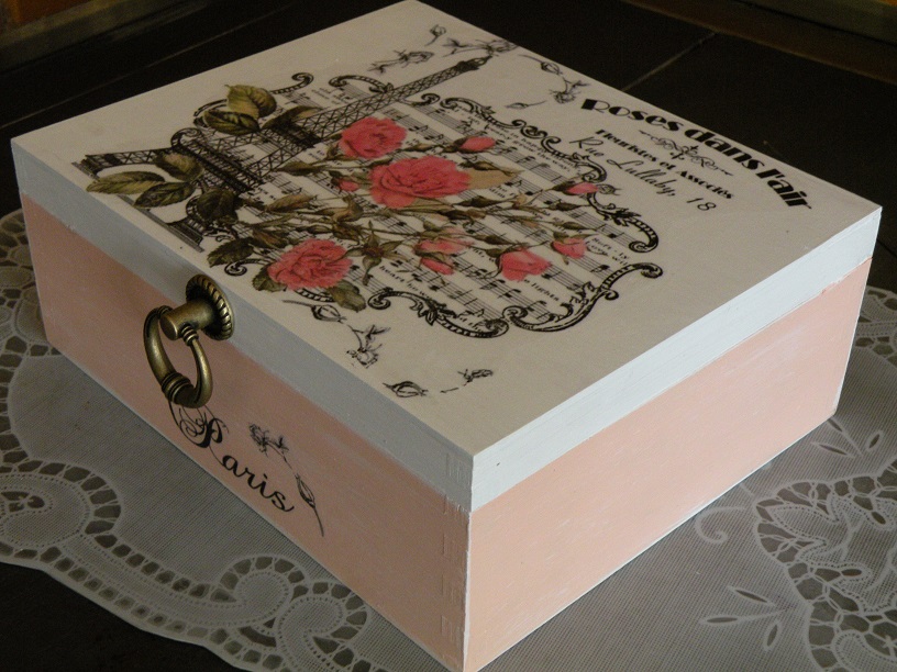 Originální krabice svatební,dárková,šperkovnice s Paříží a růžemi 