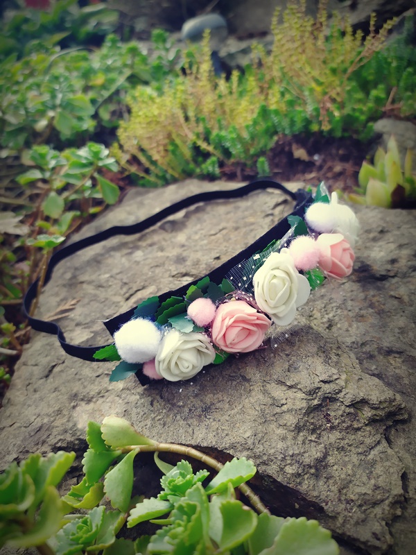 Květinová čelenka