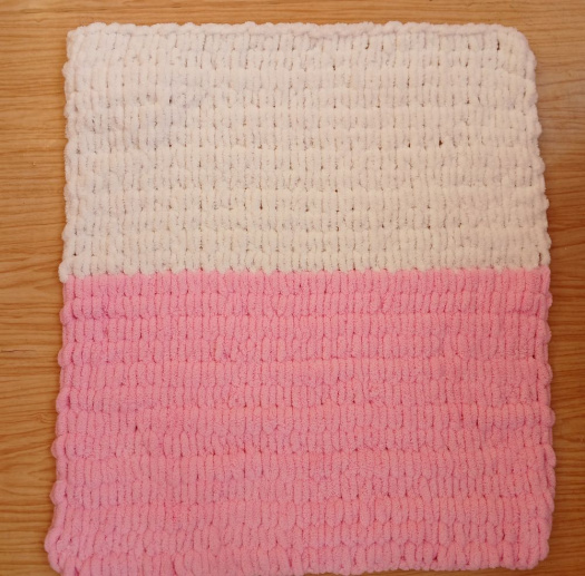 Měkká pletená deka puffy AKCE