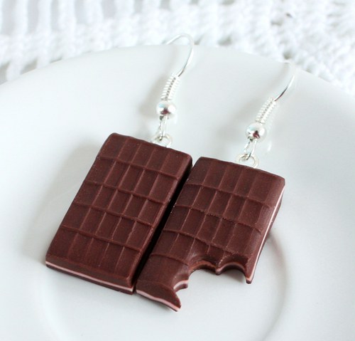 čokoládky s jahodovou náplní