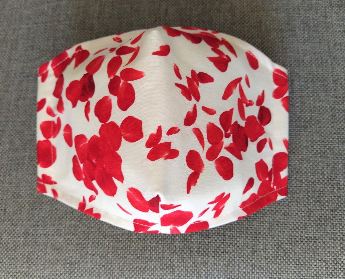 Rouška Designová Lístky růží