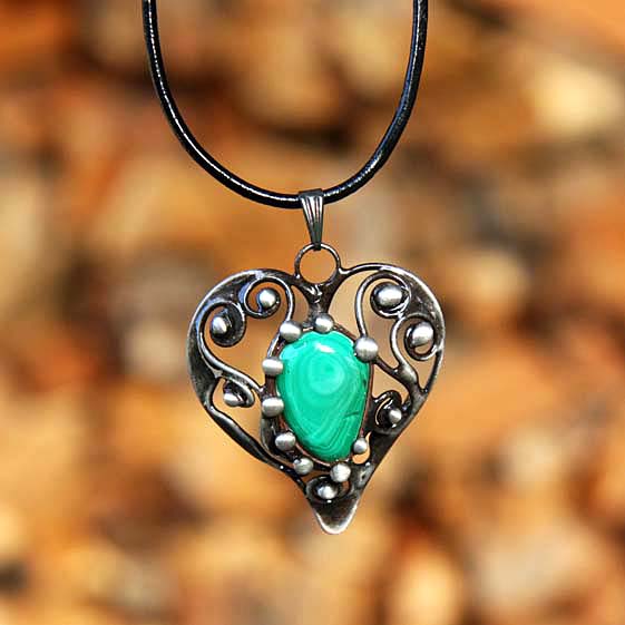 Telemaco - Malachit + Náušnice ZDARMA...