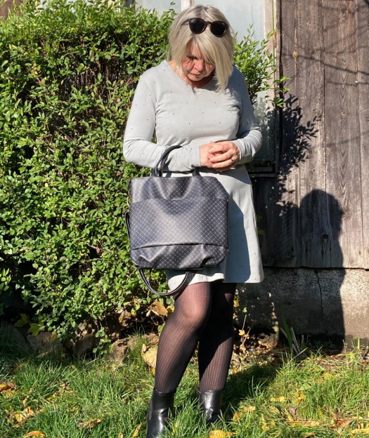 Kabelka černozlatá