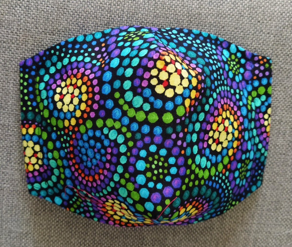 Rouška Designová Puntíky ve spirále